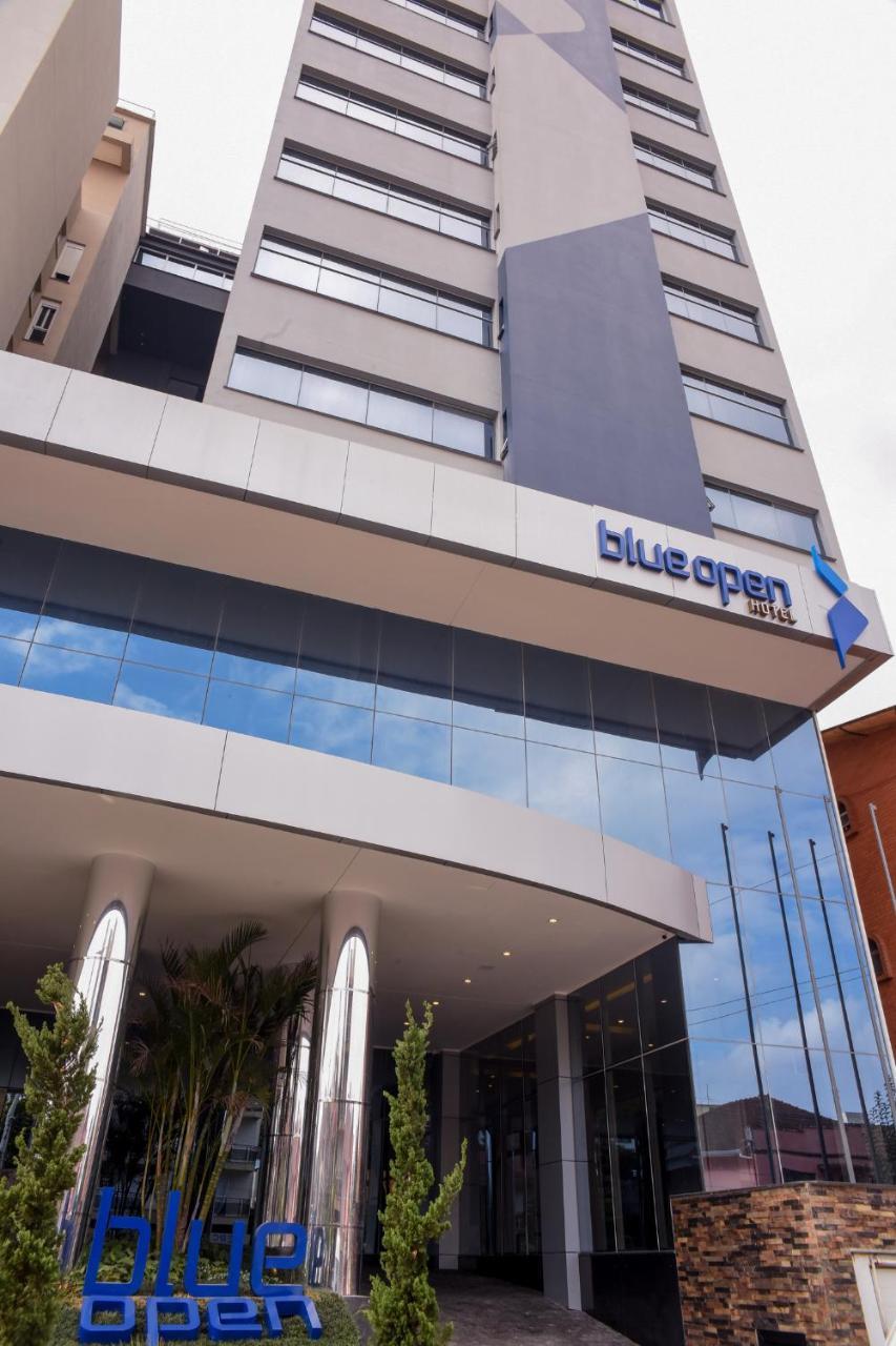 Blue Open Hotel