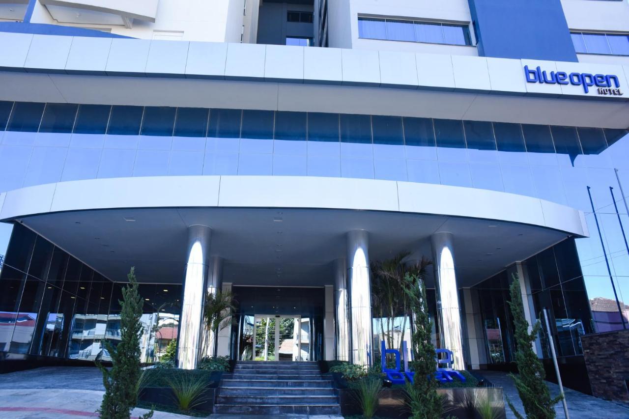 Hotel Blue Open